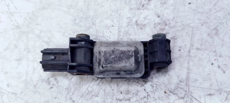 CZUJNIK UDERZENIOWY AUDI A4 B6 B7 A3 8E0959651A