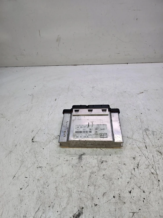 STEROWNIK SILNIKA AUDI A3 8V VW 1.4 TFSI 04E907309AC 04E906027AL