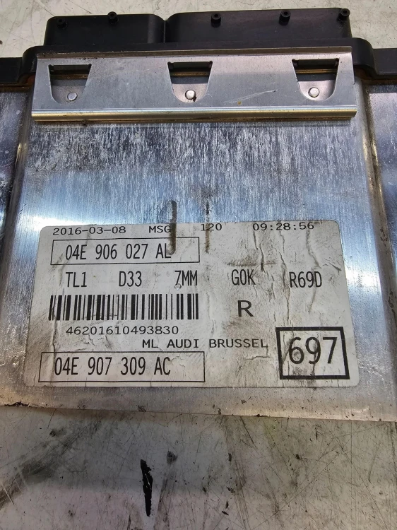 STEROWNIK SILNIKA AUDI A3 8V VW 1.4 TFSI 04E907309AC 04E906027AL