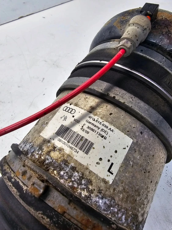 AMORTYZATOR LEWY PRZÓD AUDI A6 C6 4F0616039AA