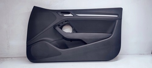 BOCZEK DRZWI P P AUDI A3 8V 8V3867106 MATERIAŁ *2*