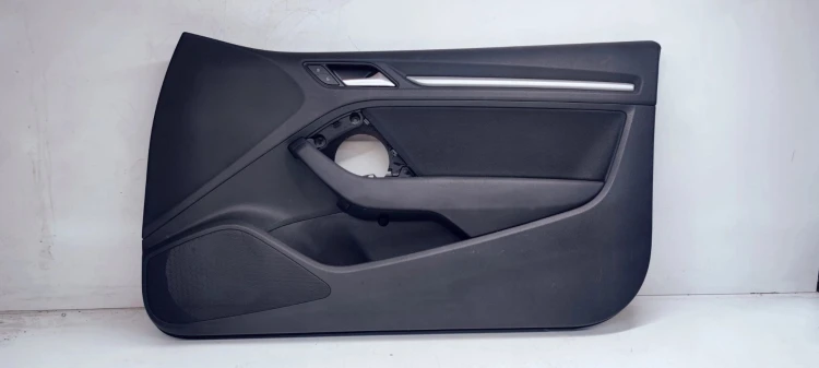 BOCZEK DRZWI P P AUDI A3 8V 8V3867106 MATERIAŁ *2*