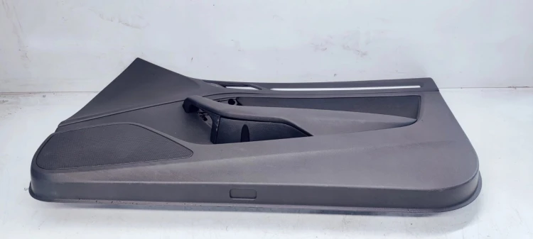 BOCZEK DRZWI P P AUDI A3 8V 8V3867106 MATERIAŁ *2*