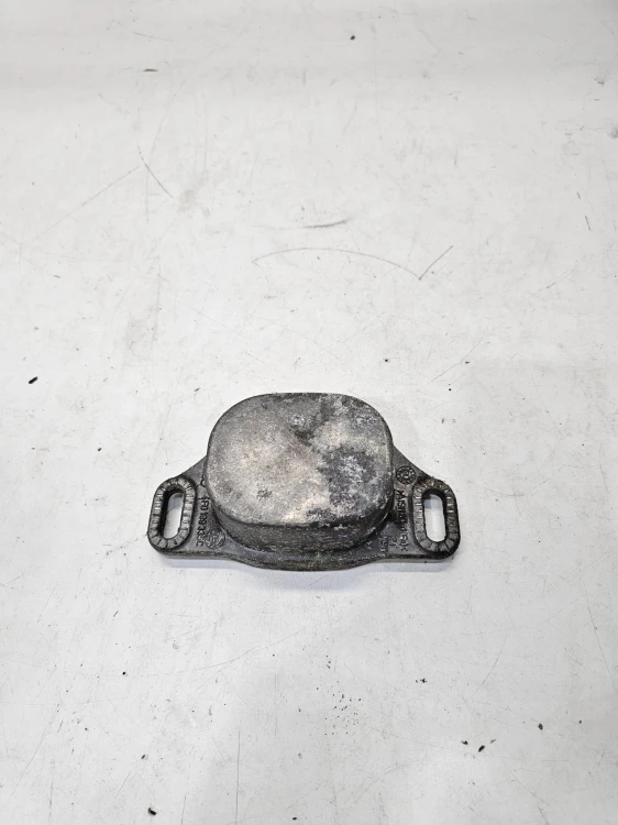 ŁAPA PODPORA WSPORNIK SILNIKA AUDI A6 C6 4F0199335C