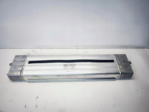 ZBIORNIK POWIETRZA ZAWIESZENIA AUDI A6 C6 4F0616203C