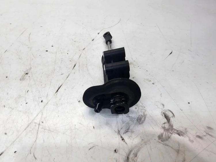 POMPKA SPRZĘGŁA AUDI A6 C6 4F0721401B
