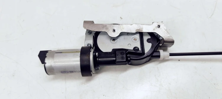 SILNICZEK REGULACJI FOTELA AUDI A3 8P 8518300