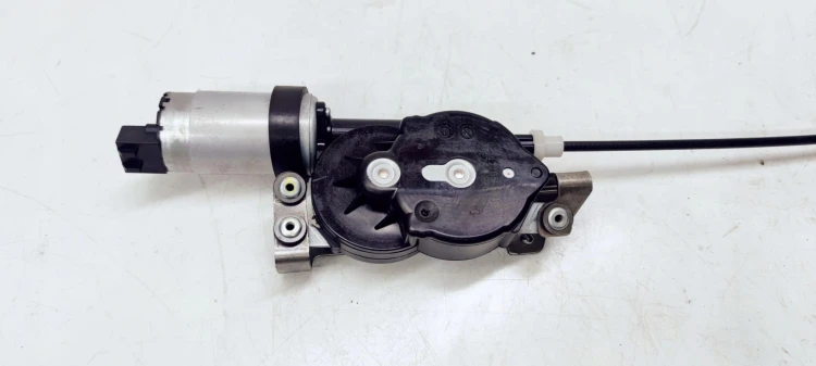 SILNICZEK REGULACJI FOTELA AUDI A3 8P 8518300