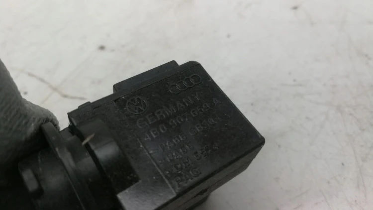 CZUJNIK JAKOŚCI POWIETRZA AUDI A4 A5 A6 4B0907659A