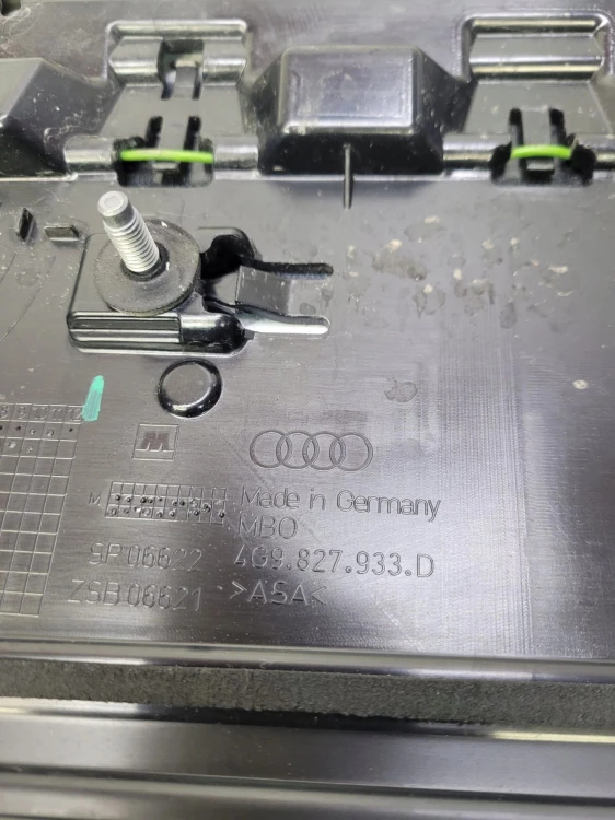 LOTKA SPOILER KLAPY TYŁ AUDI A6 C7 AVAN 4G9827933D