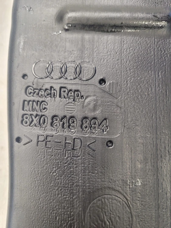 KANAŁ POWIETRZNY PRAWY AUDI A1 8X 8X0819894