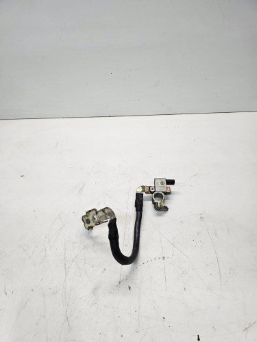 KLEMA MINUSOWA AUDI A3 8V Q3 8U VOLKSWAGEN SEAT SKODA 5Q0915181E