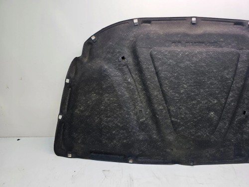 WYGŁUSZENIE MASKI AUDI A6 C6 4F0863825
