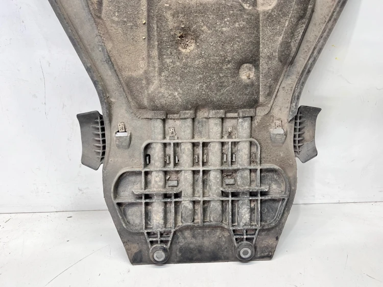 OSŁONA PŁYTA PODWOZIA AUDI Q4 E-TRON 1EA825901B 83/26
