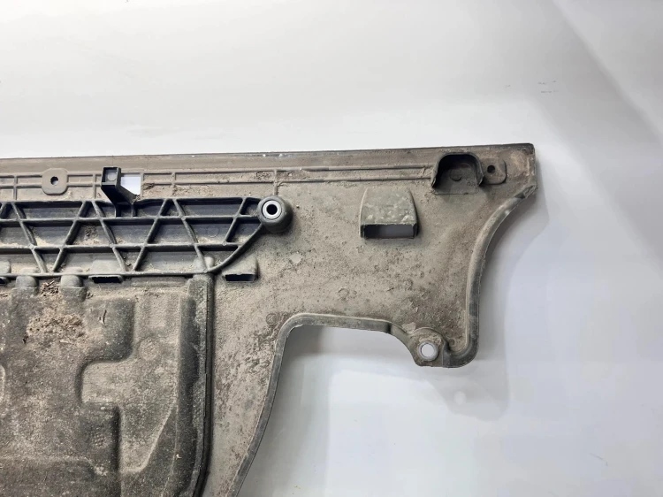 OSŁONA PŁYTA PODWOZIA AUDI Q4 E-TRON 1EA825901B 83/26