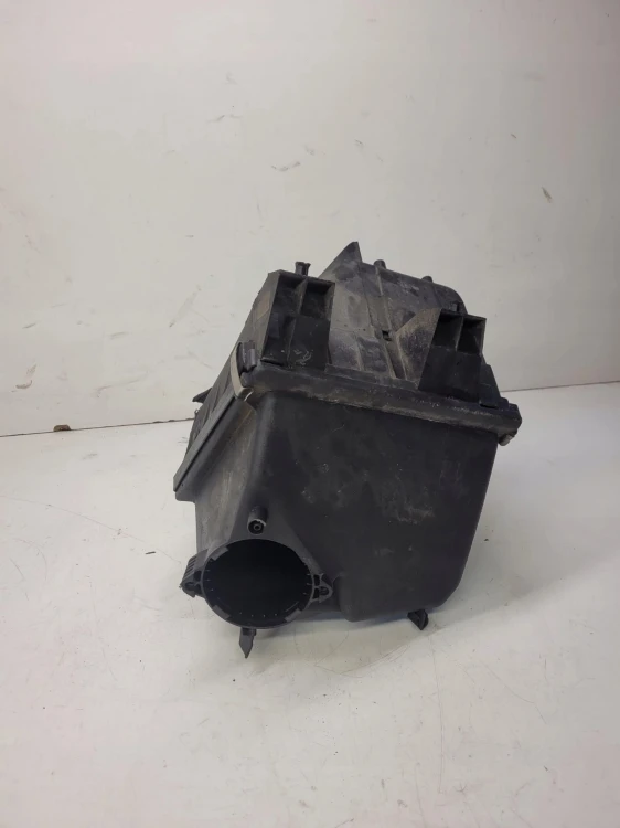 OBUDOWA FILTRA POWIETRZA AUDI A6 C5 4B0133835L
