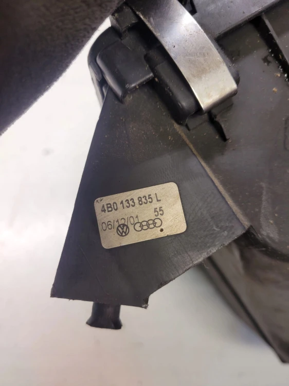 OBUDOWA FILTRA POWIETRZA AUDI A6 C5 4B0133835L