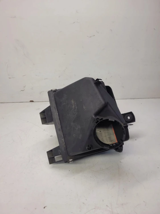 OBUDOWA FILTRA POWIETRZA AUDI A6 C5 4B0133835L