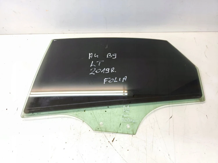 SZYBA BOCZNA DRZWI LEWY TYŁ AUDI A4 B9 SEDAN 8W5845205 2019R FOLIA