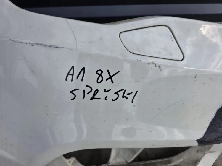 ZDERZAK NAROŻNIK PRAWY PRZÓD AUDI A1 8X SPRYSK ORYGINAL !!!