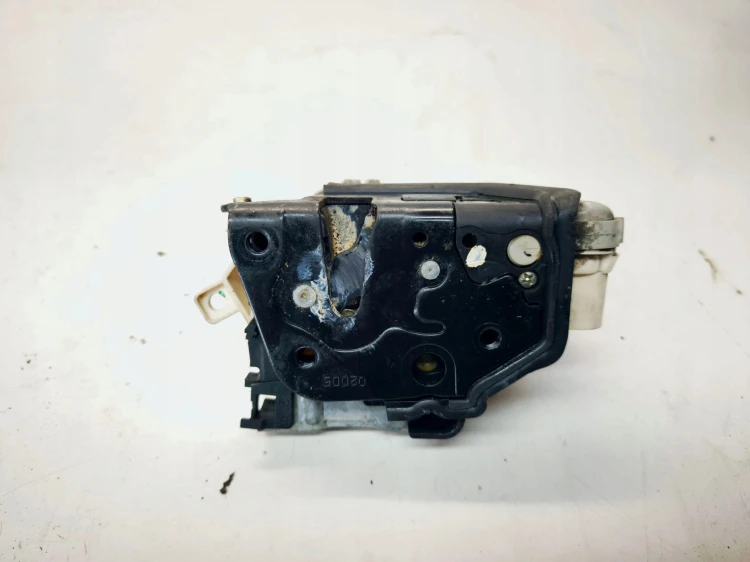 ZAMEK DRZWI PRAWY PRZÓD AUDI A4 B8 A5 8T Q5 8R 8J2837016F 7PIN