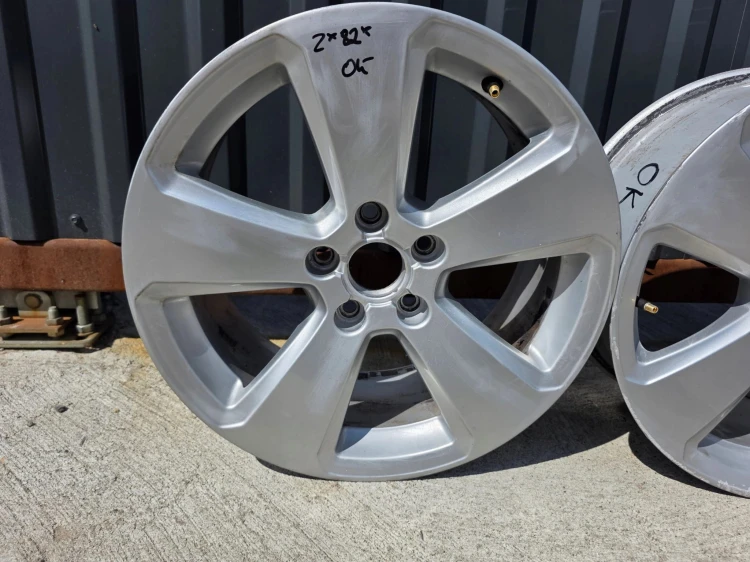 FELGA FELGI VW AUDI SEAT SKODA ITP 7.5J R17 ET43 8V0601025P Z*82* OK