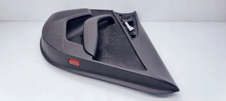 BOCZEK DRZWI P T AUDI A6 C7 4G0867306 ALCANTARA*66