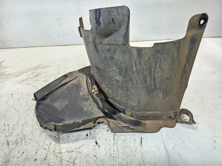 NADKOLE NOSEK PRAWY PRZÓD AUDI TT 8J 8J0821192A