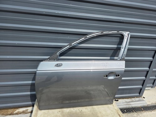 DRZWI LEWY PRZÓD AUDI A4 B9 LX7R SEDAN/ AVANT / KOMBI 2016-2019 ORYGINAŁ !!