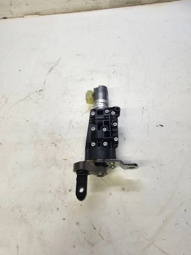 SIŁOWNIK DOCIĄG KLAPY TYŁ AUDI A6 C8 4K9827851B