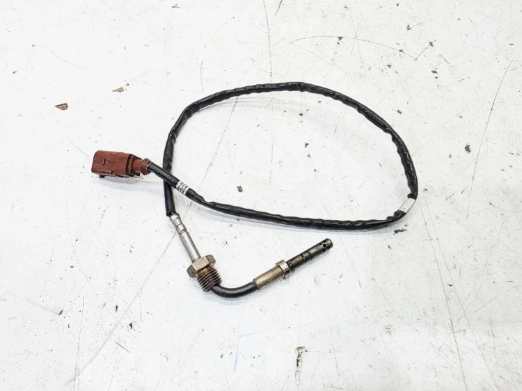 CZUJNIK TEMPERATURY SPALIN AUDI VOLKSWAGEN SEAT SKODA 03L906088FC
