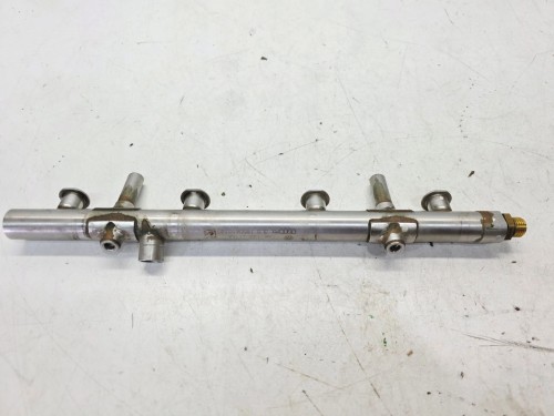 LISTWA WTRYSKOWA AUDI VOLKSWAGEN SEAT SKODA 2.0 TFSI TSI 06K133317AA