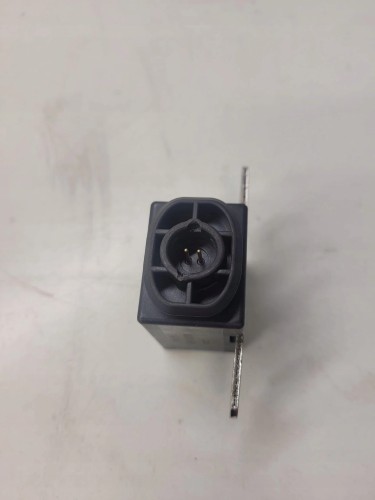 BEZPIECZNIK PIROTECHNICZNY AUDI 4F0915519 ORYGINAŁ