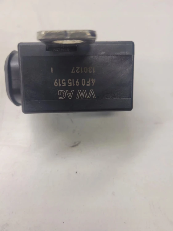 BEZPIECZNIK PIROTECHNICZNY AUDI 4F0915519 ORYGINAŁ