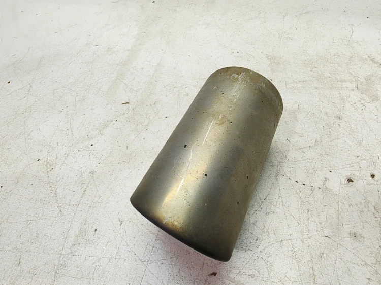 WYDECH KOŃCÓWKA TŁUMIKA AUDI Q3 8U 2.0 TDI 8U0253825B