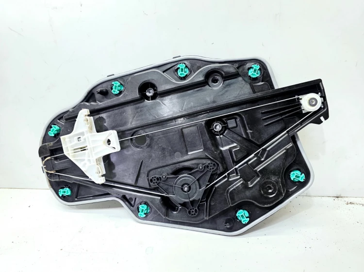 MECHANIZM PODNOŚNIK SZYBY LEWY TYŁ AUDI Q4 E-TRON 11A839401D