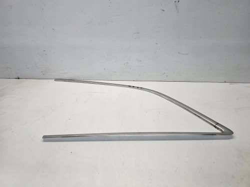 LISTWA SZYBY CHROM LEWY TYŁ AUDI Q7 4L 4L0853345
