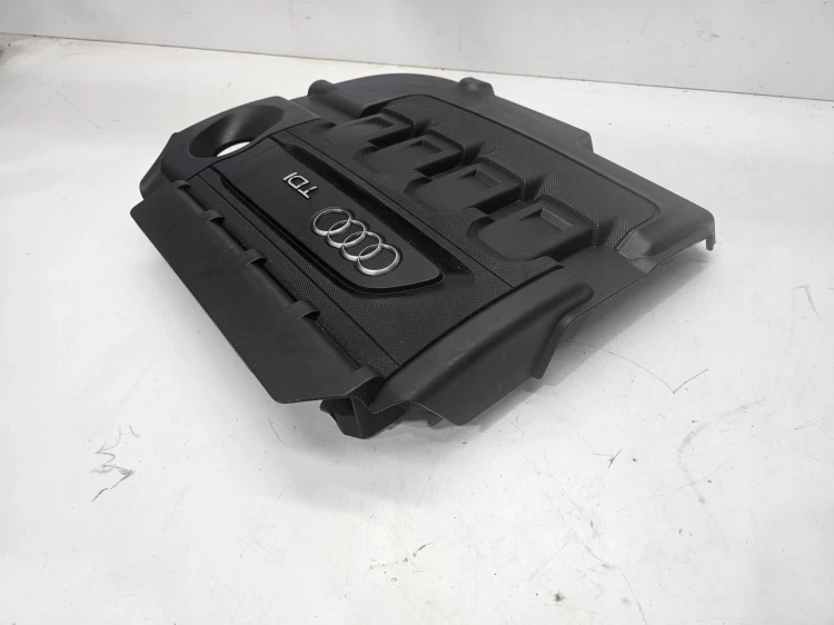OSŁONA POKRYWA SILNIKA VW AUDI A1 8X A3 8V Q3 8U 04L103925A 1.6 2.0 TDI