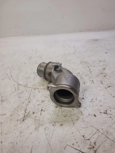 RURA TURBO INTERCOOLERA AUDI A4 B9 A5 04L131111AB