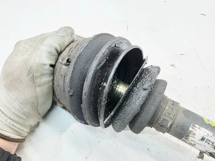 PÓŁOŚ LEWA LUB PRAWA PRZÓD AUDI A4 B9 A5 8W0407271F 1/26 USZKODZONA OSŁONA