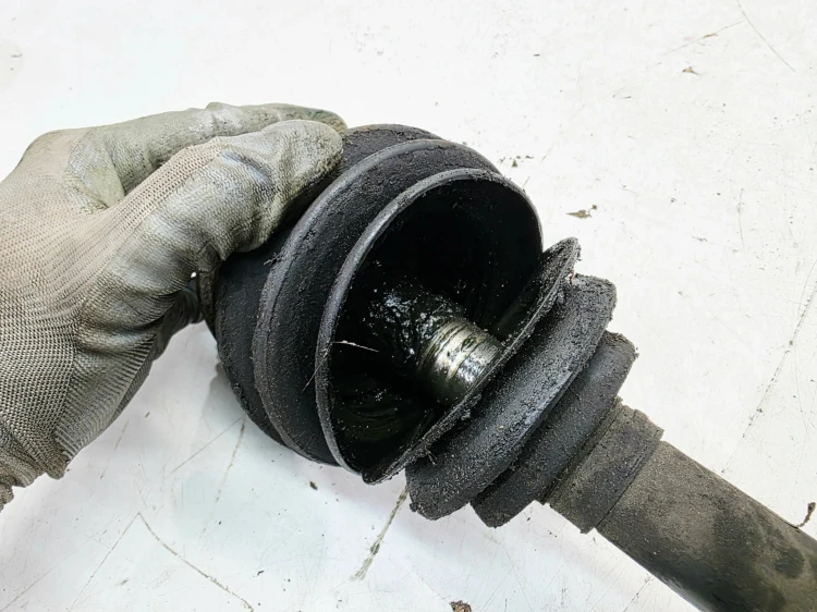 PÓŁOŚ LEWA LUB PRAWA PRZÓD AUDI A4 B9 A5 8W0407271F 1/26 USZKODZONA OSŁONA