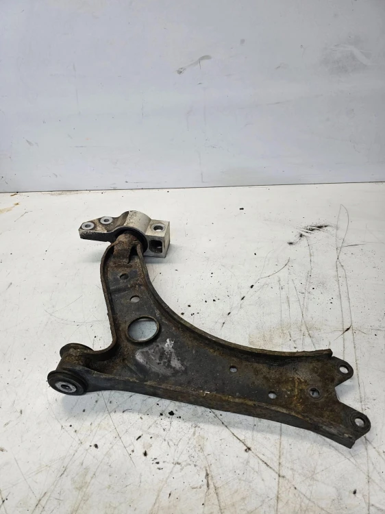 WAHACZ PRAWY PRZÓD AUDI A3 8P VW SEAT 1K0199232K 1K0407190E
