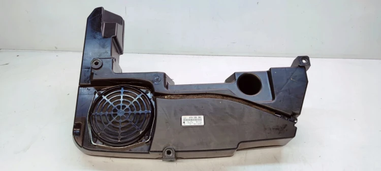 GŁOŚNIK SUBWOOFER TUBA AUDI A4 B8 ALLROAD A5 8T 8T8035382