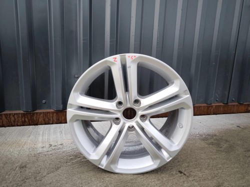 FELGA ALUMINIOWA AUDI VW SEAT SKODA 8.0J R17 ET41 1K8601025T Z*5* OK