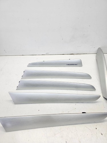 DEKOR DEKORY DRZWI TUNELU AUDI Q5 8R SZCZOTKOWANE ALUMINIUM