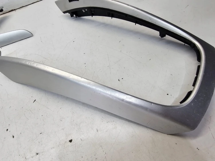 DEKOR DEKORY DRZWI TUNELU AUDI Q5 8R SZCZOTKOWANE ALUMINIUM