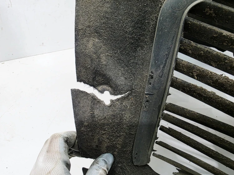 NADKOLE MATERIAŁOWE PRAWY PRZÓD AUDI Q7 4L 4L0809962 3/26
