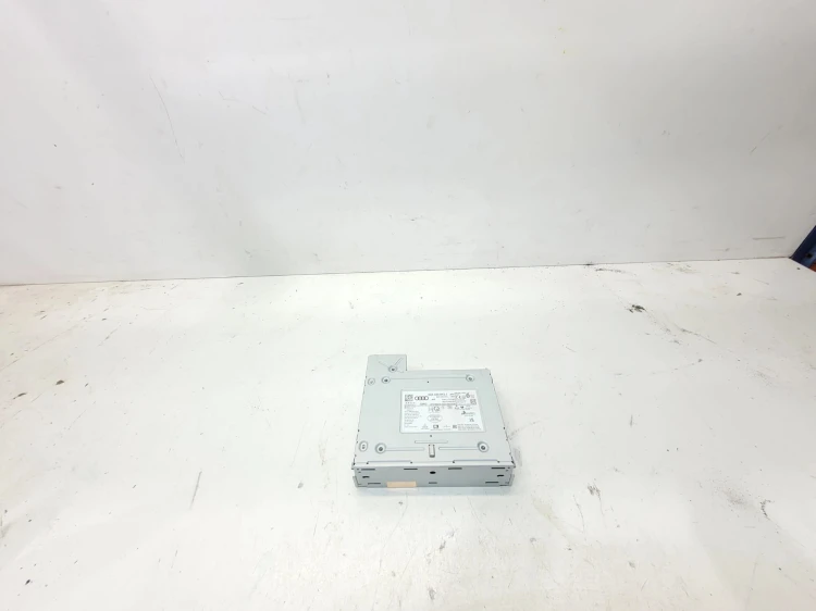 RADIO CZYTNIK MULTIMEDIÓW AUDI Q4 E-TRON A3 8Y 89A035043J