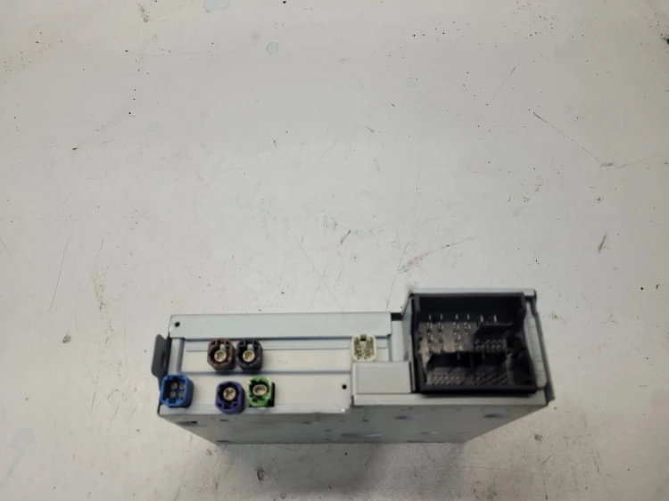 RADIO CZYTNIK MULTIMEDIÓW AUDI Q4 E-TRON A3 8Y 89A035043J