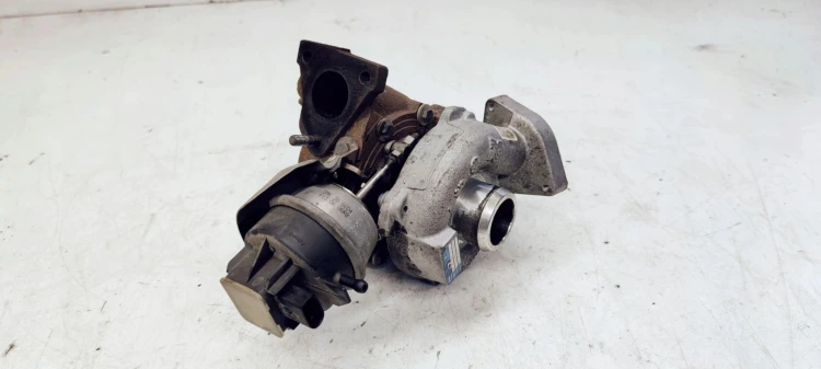 TURBOSPRĘŻARKA AUDI A4 B8 A5 Q5 2.0 TDI 03L145702H